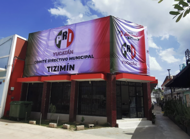 NUESTROS COLORES SE LEVANTAN CON MÁS FUERZA EN TIZIMÍN